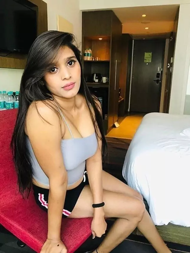 कॉल गर्ल्स सर्विस पालसाना